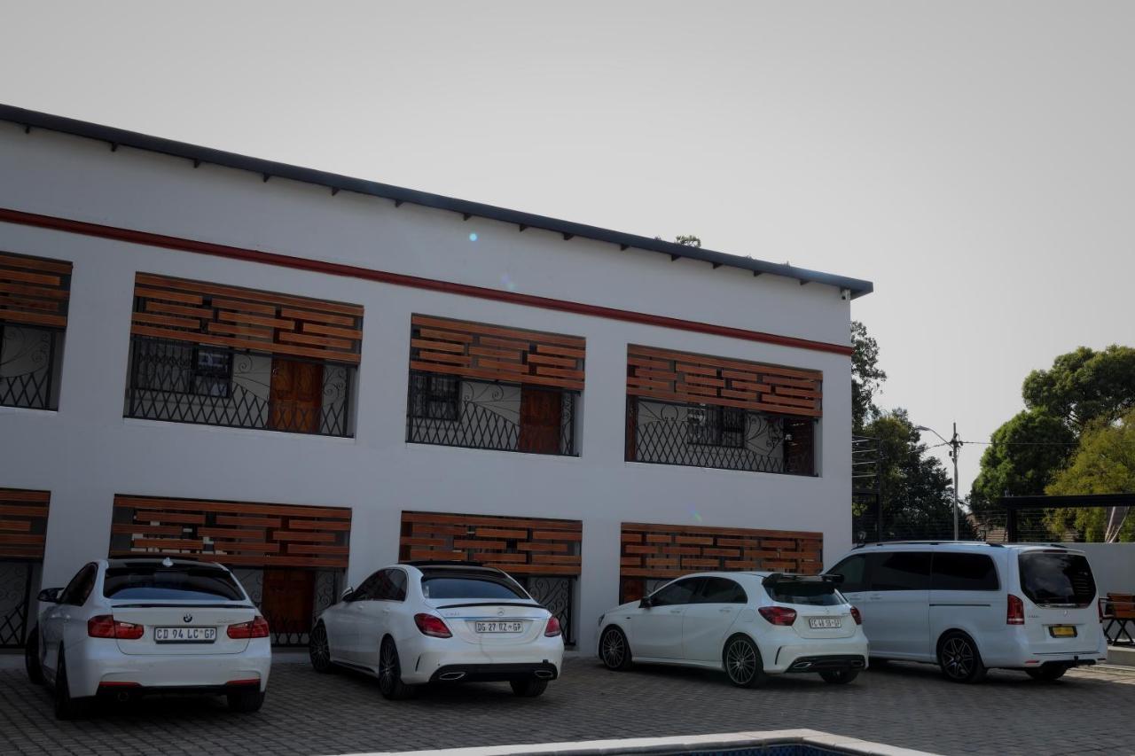 El Infinito Lifestyle Kempton Park Exterior foto
