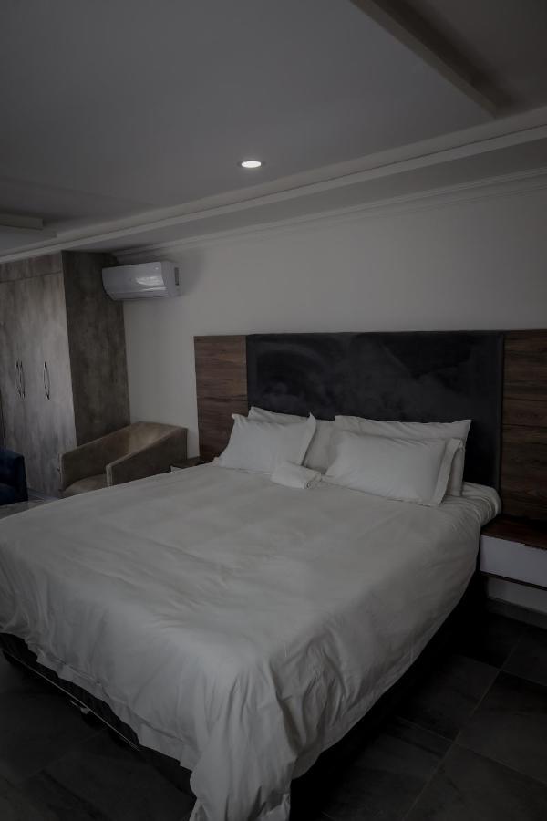 El Infinito Lifestyle Kempton Park Exterior foto